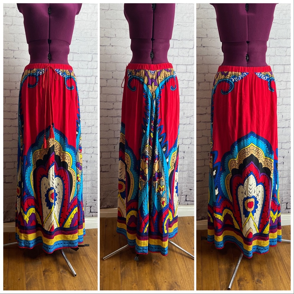 COPY - Meetu Magic size large red floral deco maxi skirt